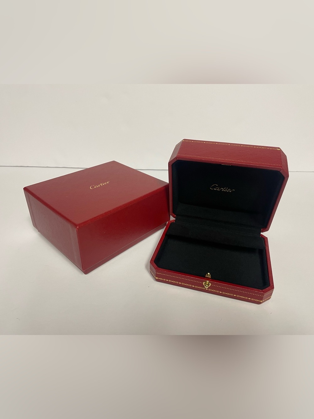 Cartier empty gift storage Red Jewelry Box and case